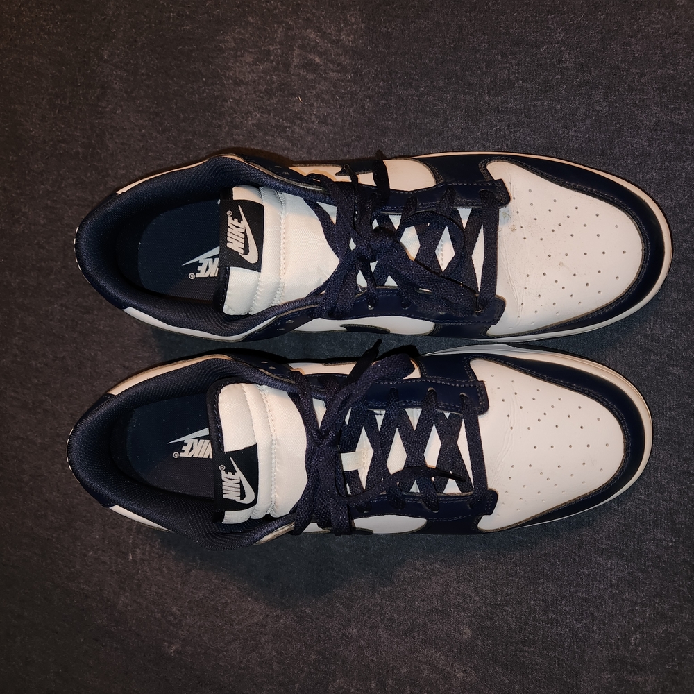 Nike Dunks Men's Navy and White Sneakers - Picture 2 of 4